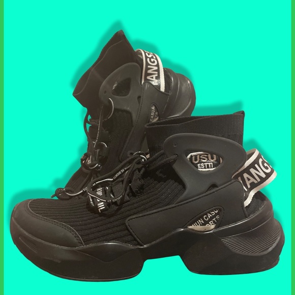 Unisex Sneakers, size 8 (by MLO) - Picture 2 of 2